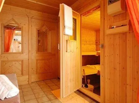 Mayer Aparthotel